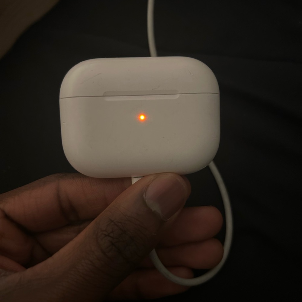 Wireless Airpod pros Charging Case only
